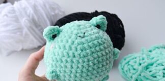 Cuddle-Worthy Frog: A Joyful Crochet Adventure for Beginners