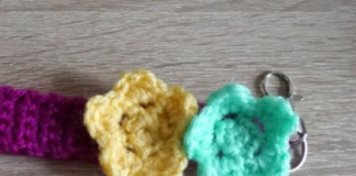 Charming Creations: Crochet Your Own Flower Keychain Lanyard