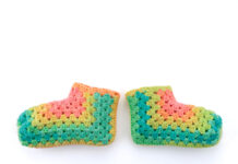 Step Into Cozy Bliss: Crafting Your Hexi-Cluster Crochet Slippers